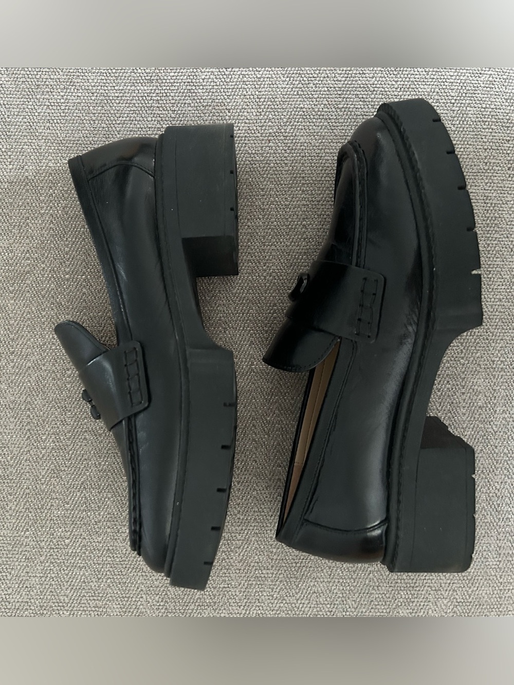 Coach Leah Loafers - Picture 4 of 9